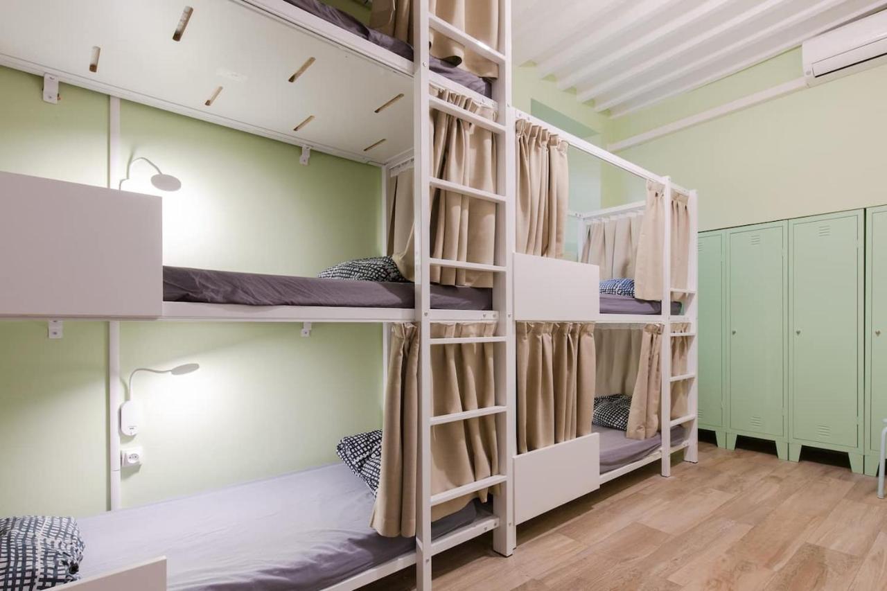 Backpackers Hostel Αντίμπ Εξωτερικό φωτογραφία