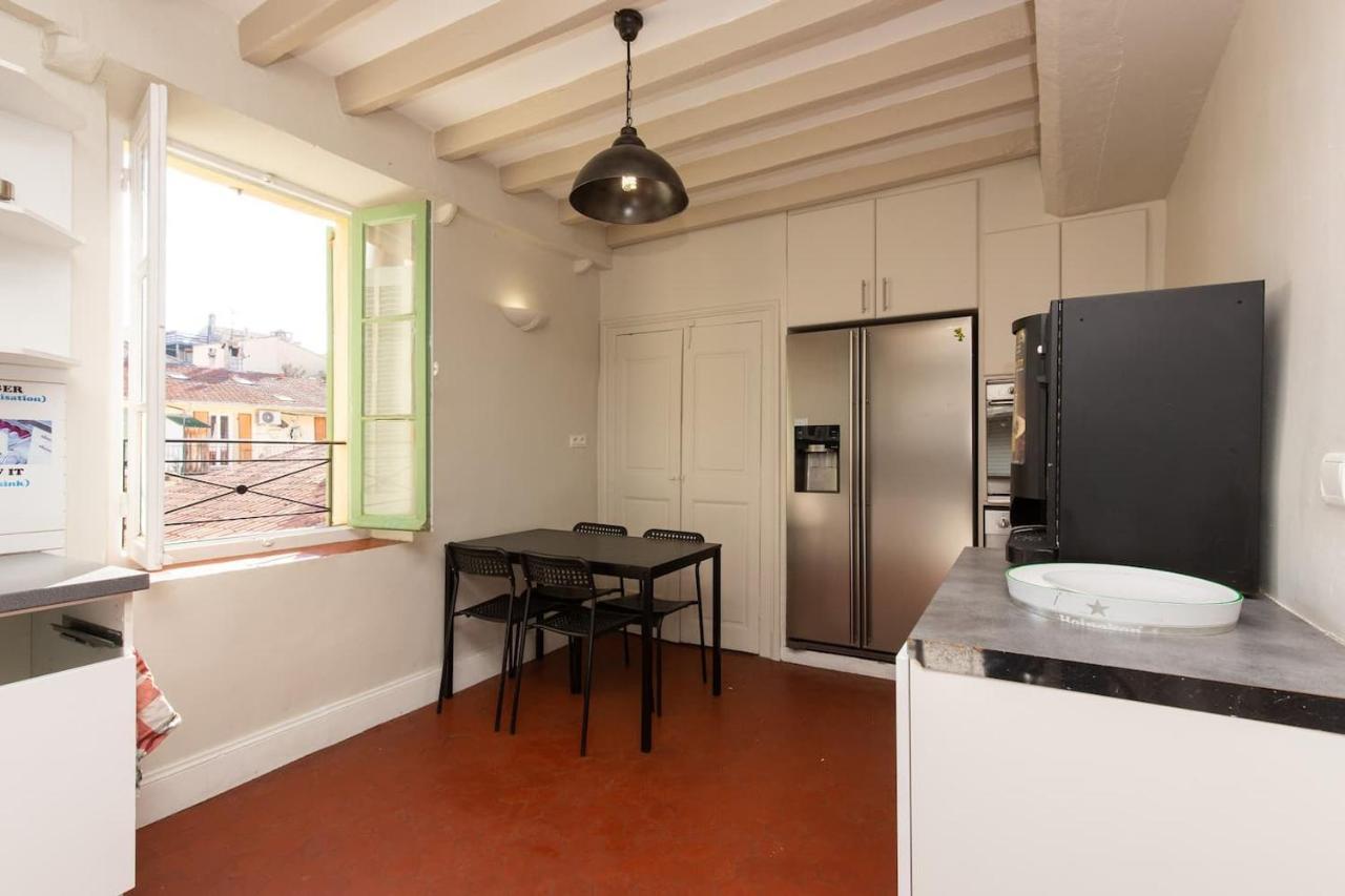 Backpackers Hostel Αντίμπ Εξωτερικό φωτογραφία