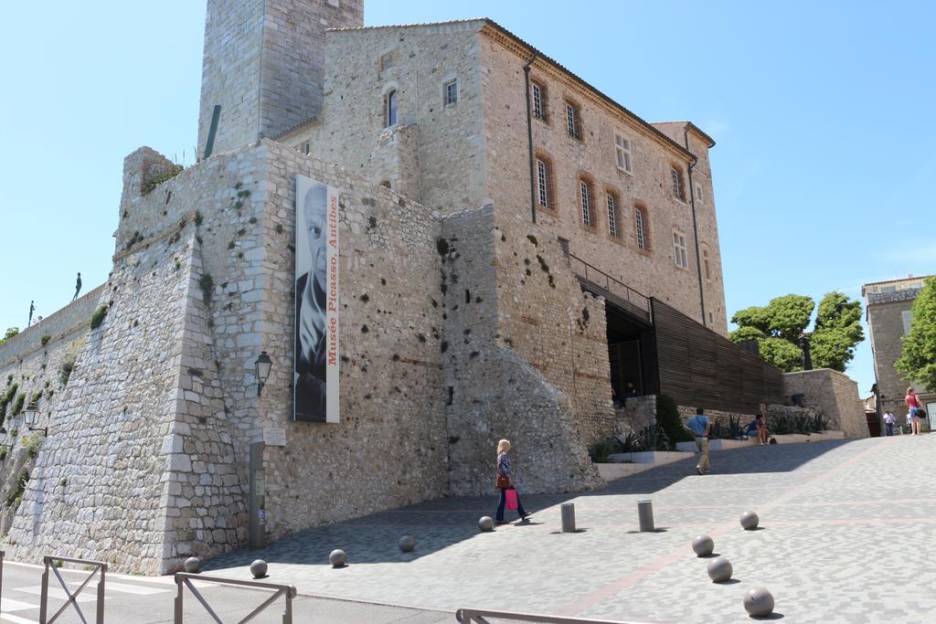 Backpackers Hostel Αντίμπ Εξωτερικό φωτογραφία