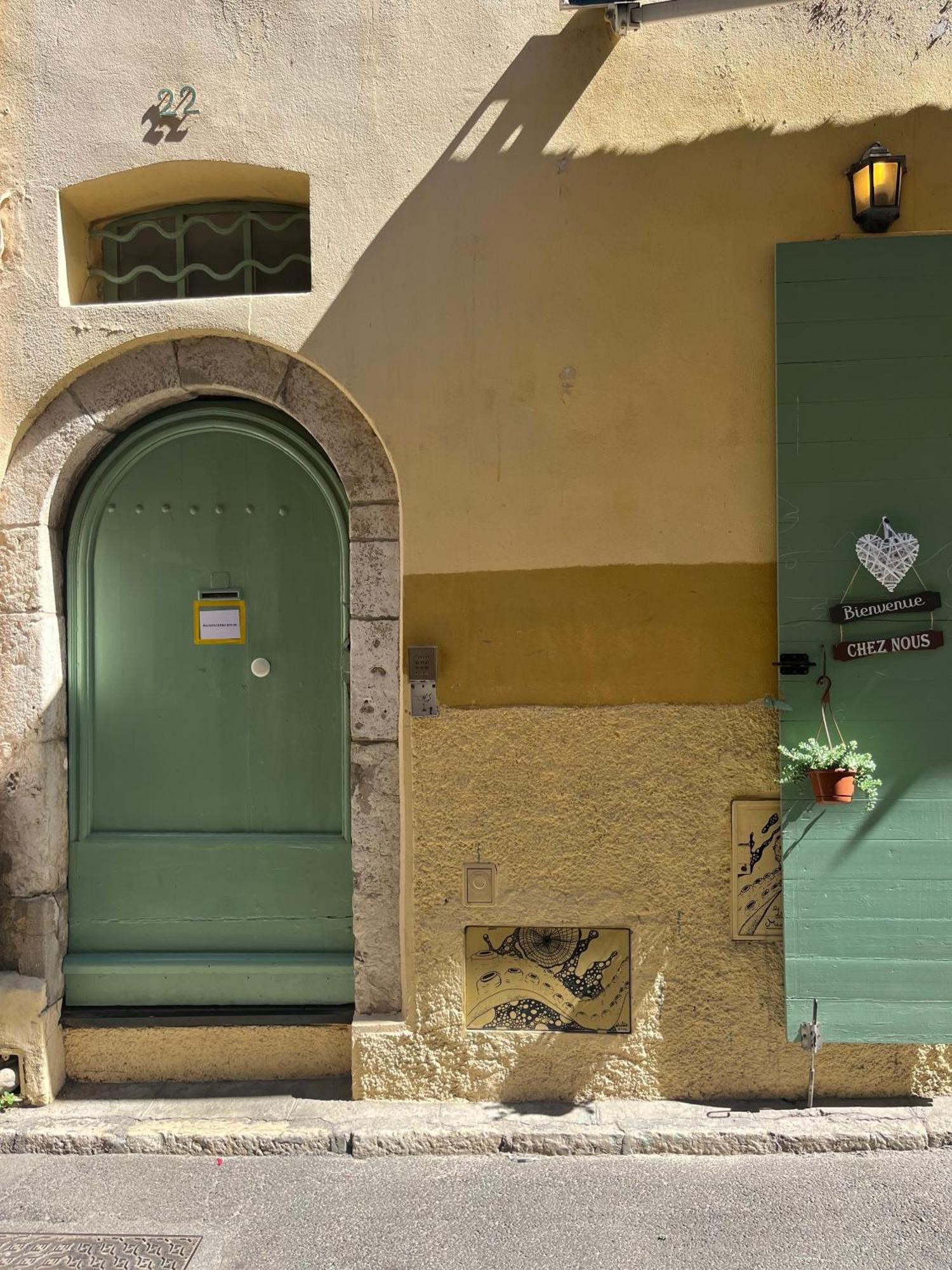 Backpackers Hostel Αντίμπ Εξωτερικό φωτογραφία
